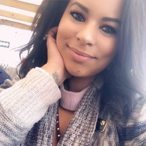 Meet your Posher, Erica